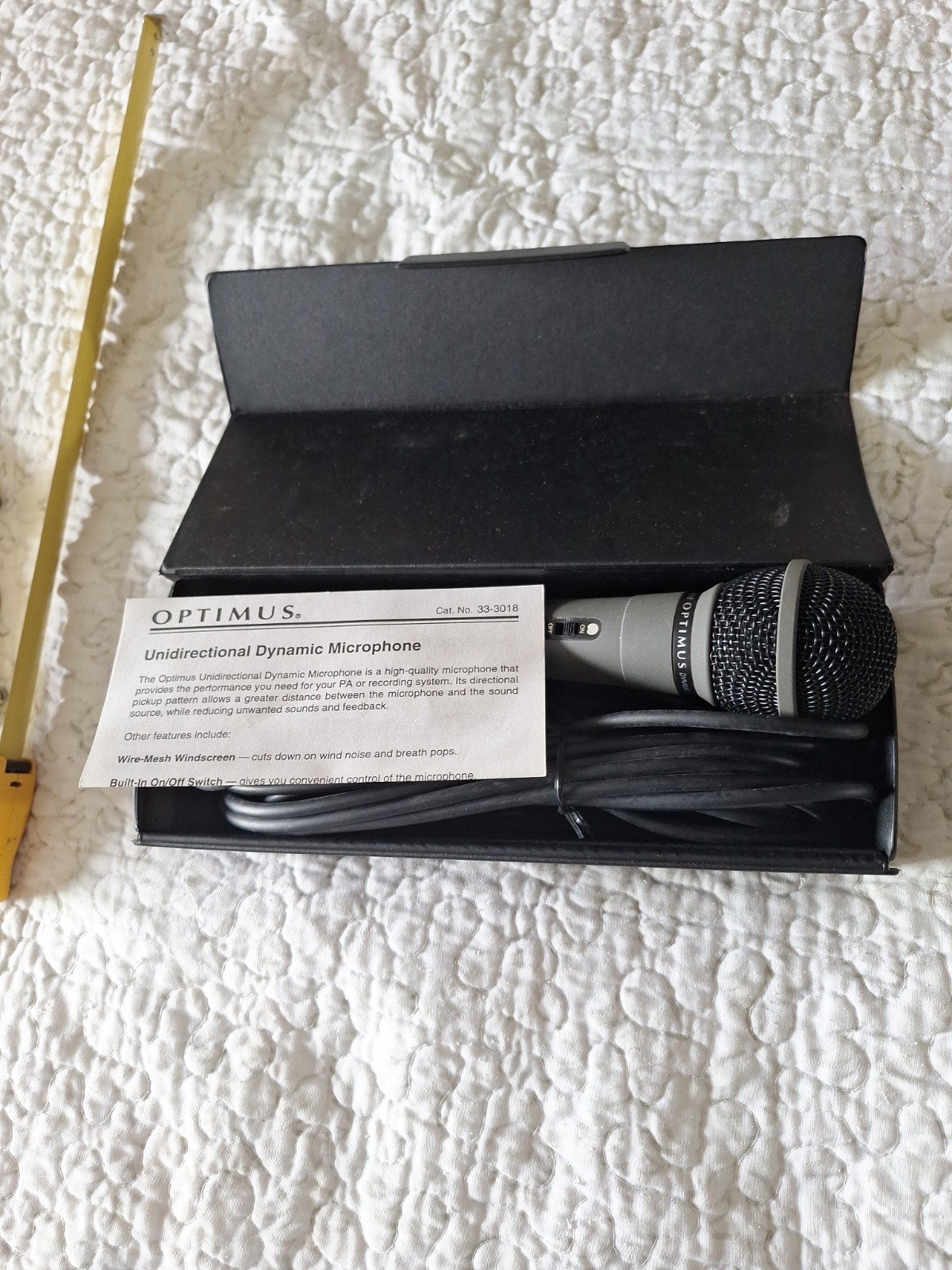 Optimus 30-3918 Dynamic Microfone