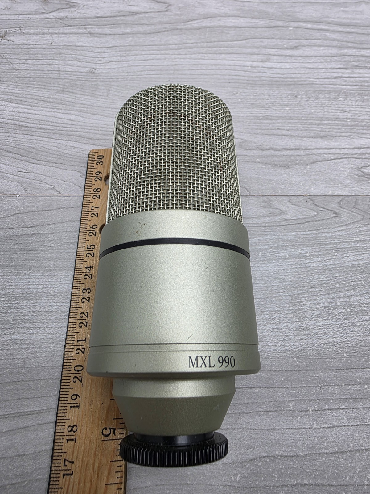 MXL 990 Condenser Microphone Champagne Wired 3-pin XLR Condenser Transducer