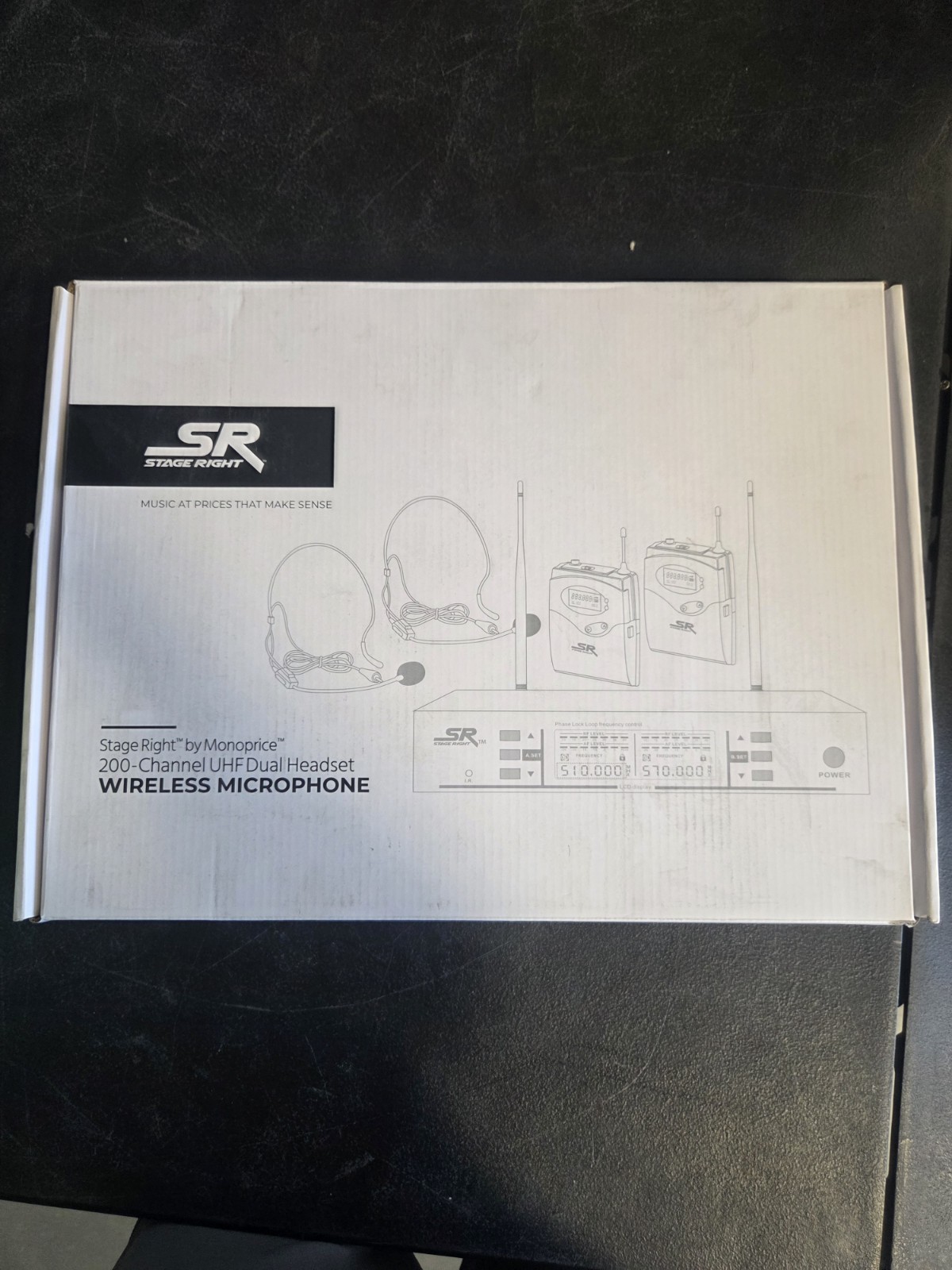 Monoprice 200-Channel UHF Dual Handheld Wireless Microphones System 262-ft Range