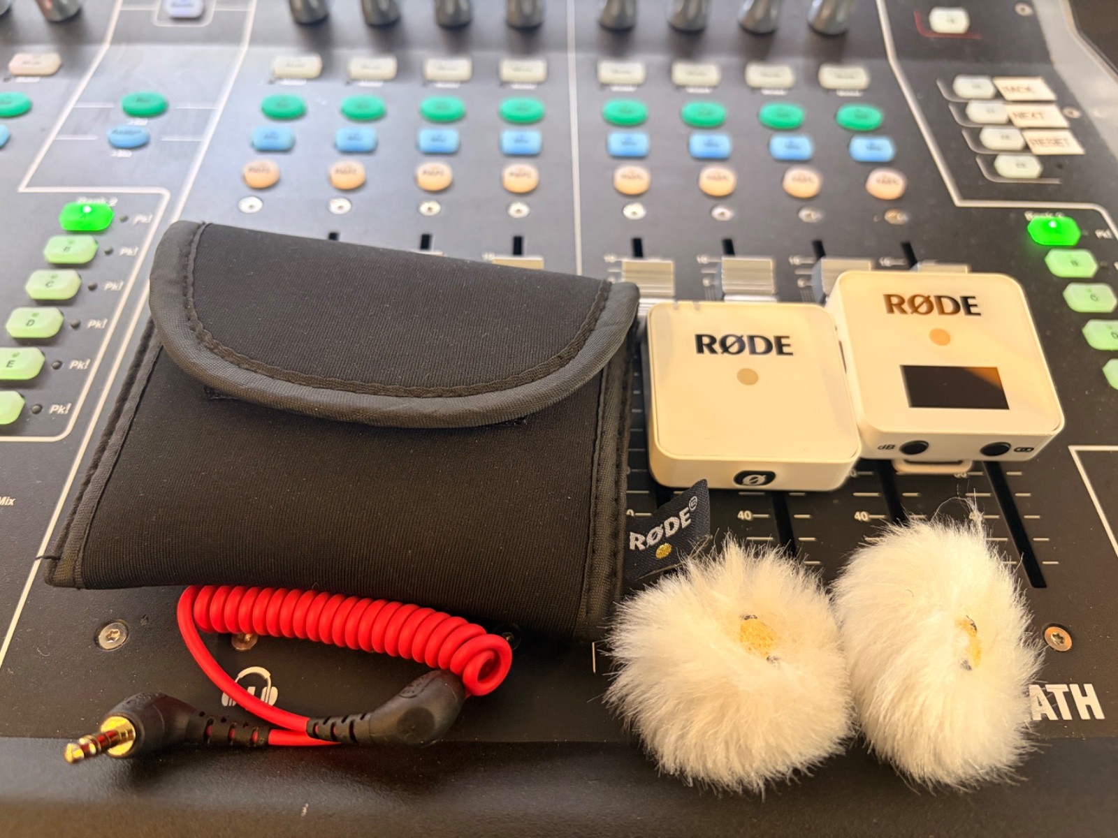 Rode Wireless GO Condenser Microphone