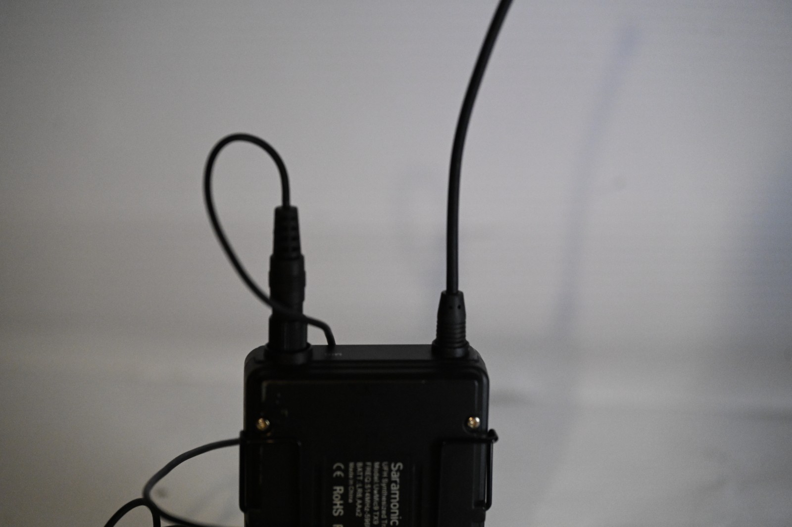 Genuine Saramonic UwMic9-TX9 514-596MHz Bodypack Transmitter and mic
