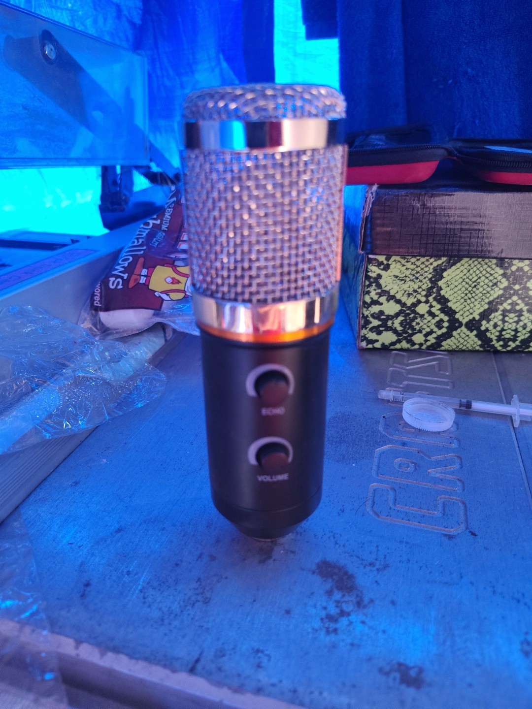 BM-900 professional studio condenser microphone
