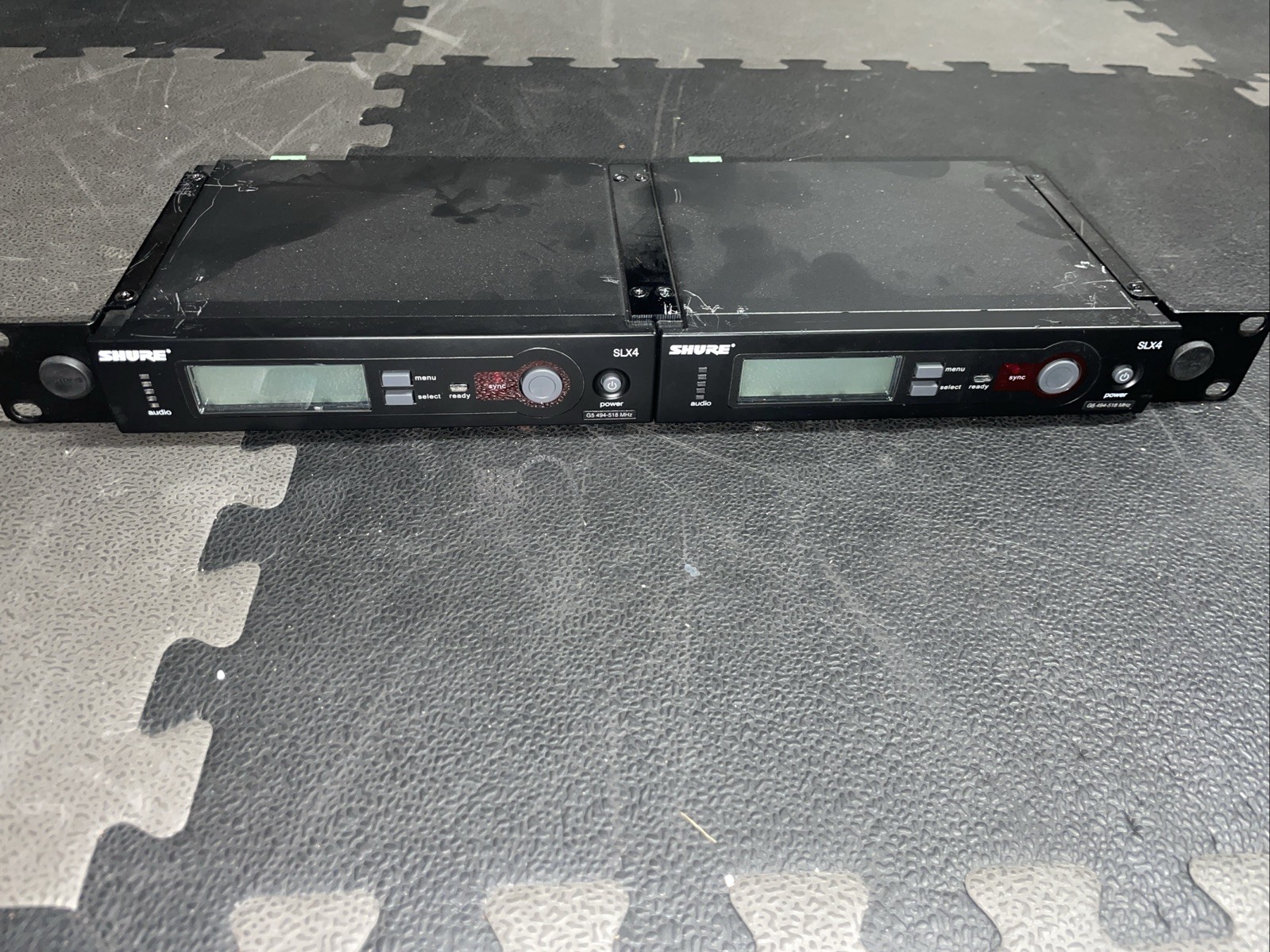 2 Shure SLX4 G5 494-518MHz Wireless Systems Great Condition Ships Free!