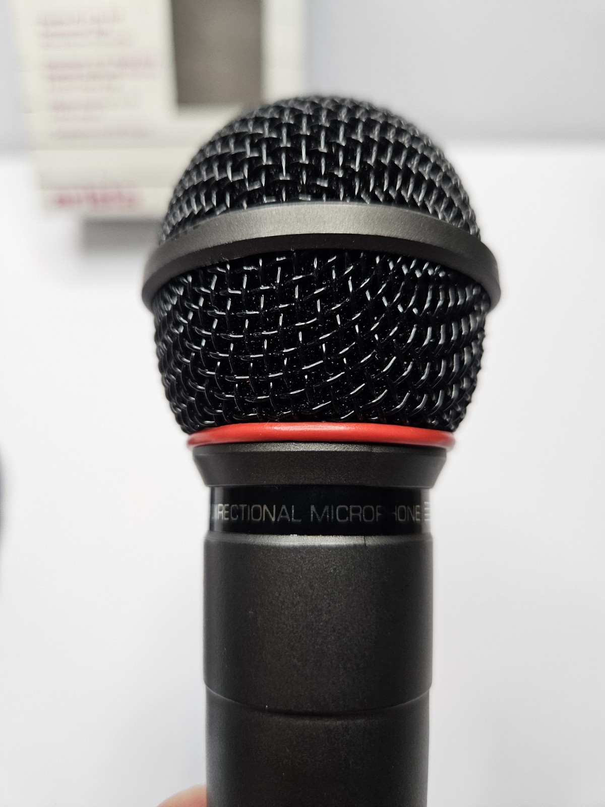 Arista High Performance Dynamic Unidirectional Microphone w/ Cardioid Pick Up