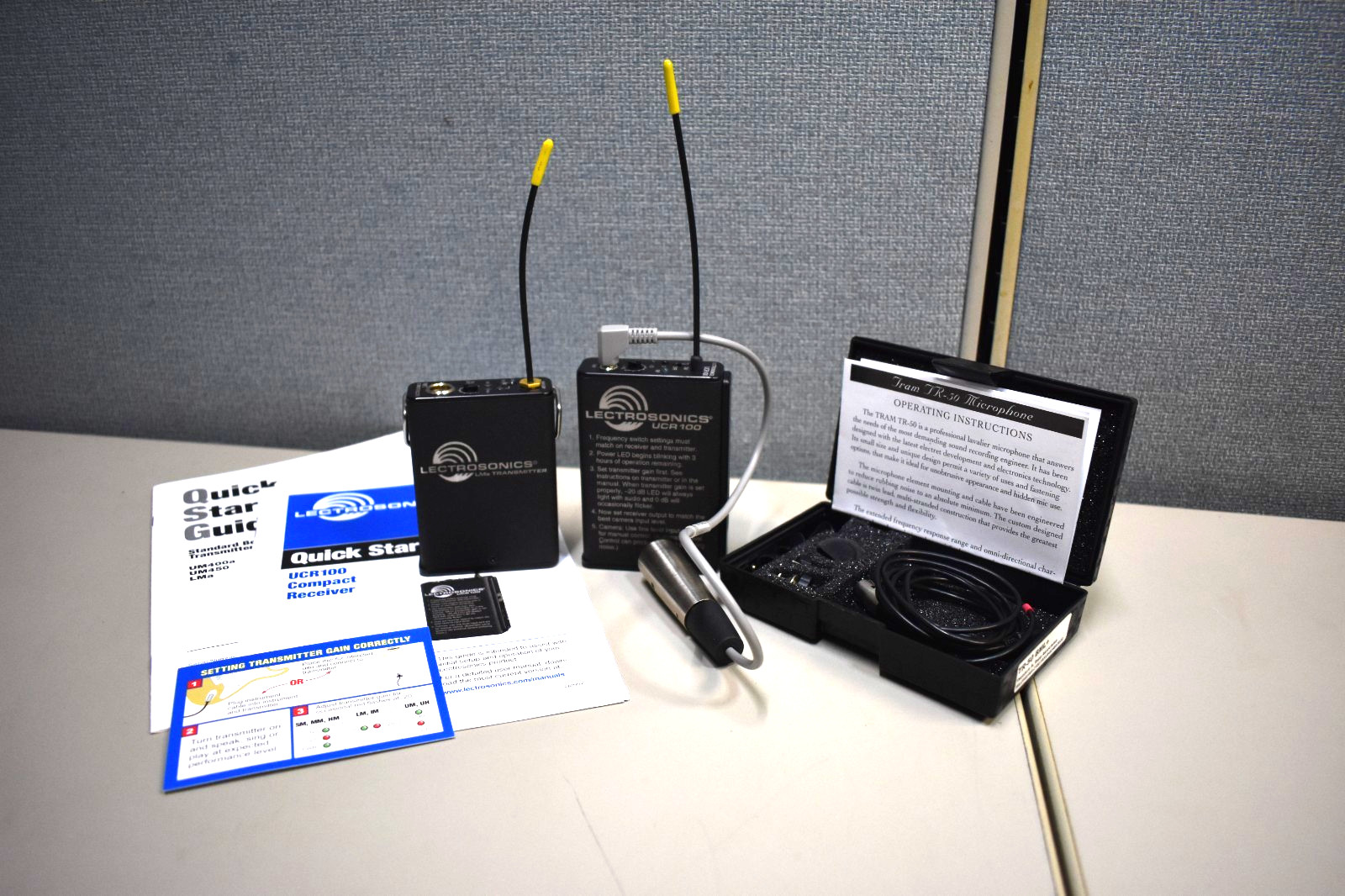 Lectrosonics UCR100 Receiver Block 24 LMa Transmitter Tram TR-50 Lavalier Mic