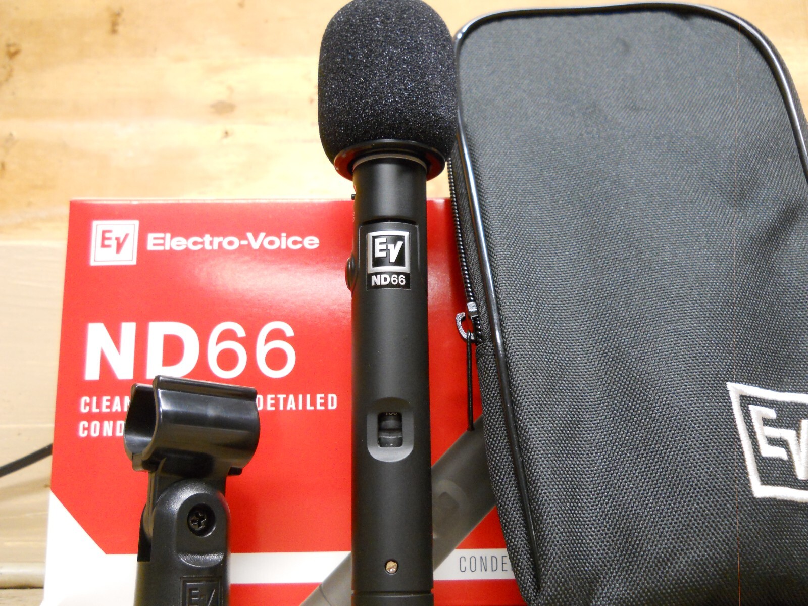 Electro-Voice ND66 Cardioid Condenser Instrument Microphone
