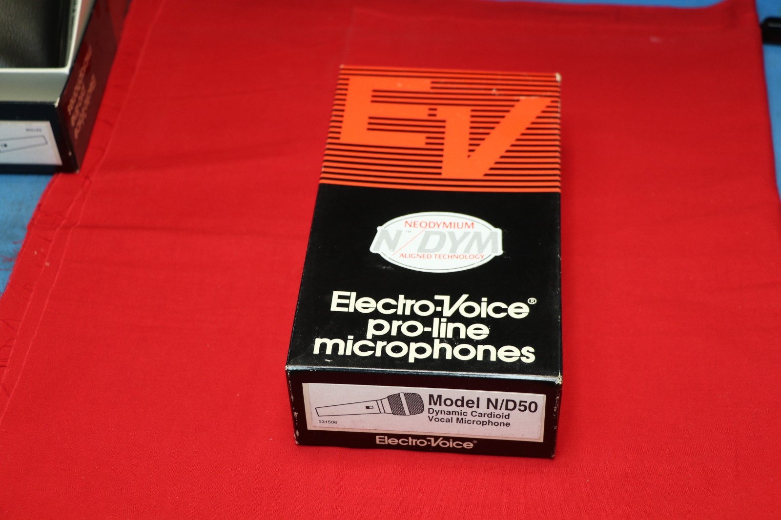 Electro-Voice EV N/D 50 Dynamic Cardioid Microphone with bag & manual