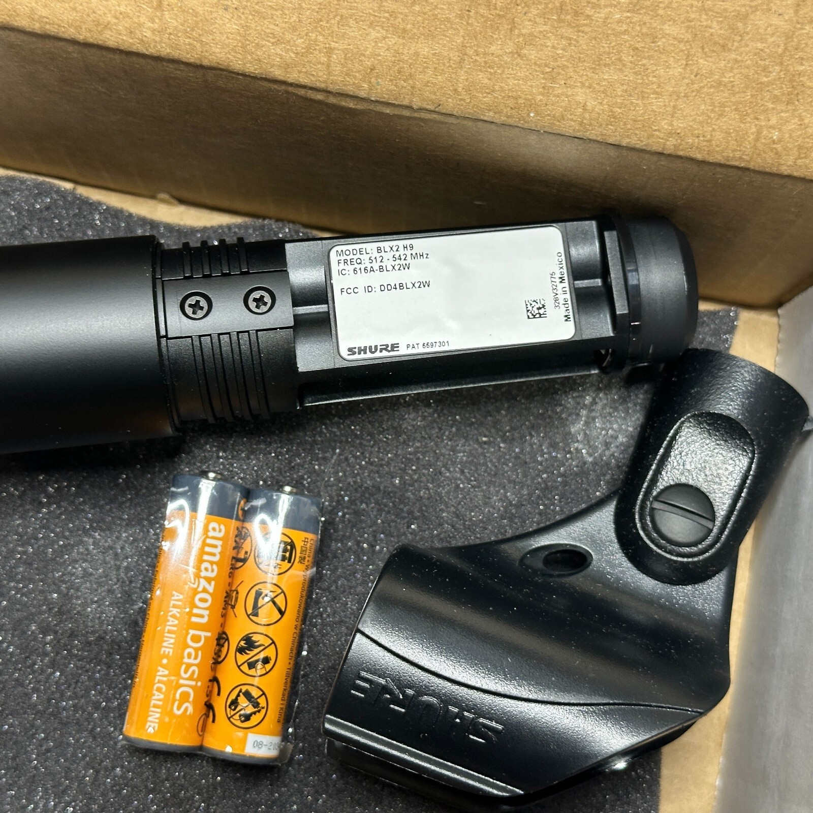 Shure BLX2/PG58 Microphone Wireless Handheld Transmitter Vocal H9 Band Open Box