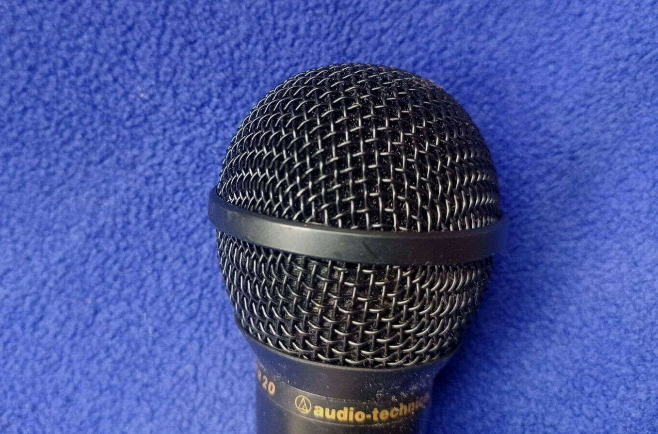Audio Technica ATR20 Vocal Instrumental Microphone Vintage W/16 feet Cable