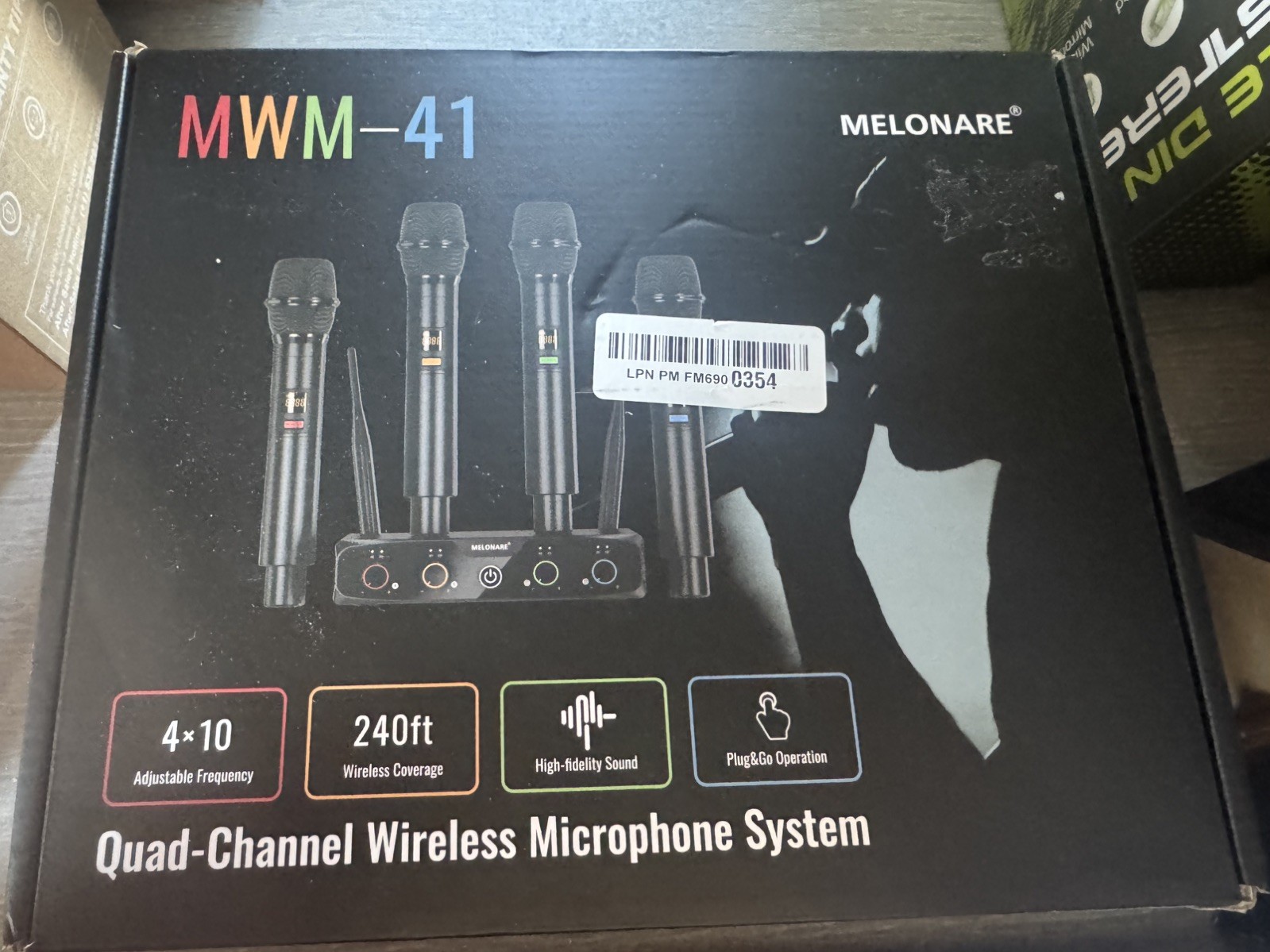 NEW Melonare Quad Channel Wireless Microphone System Model MWM-41