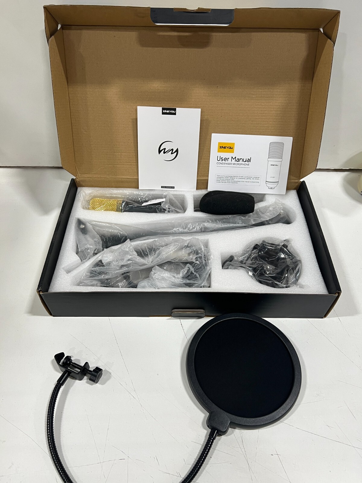 ZINGYOU MICROPHONE- MODEL- BM-800- COLOR- BLACK/ GOLD