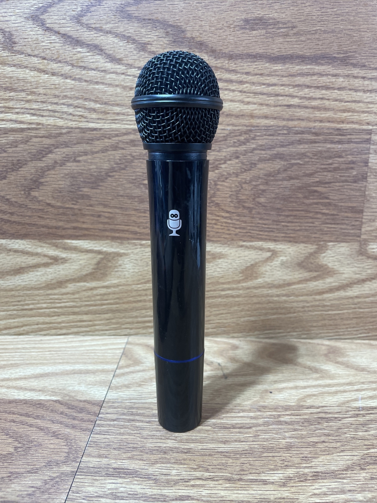 Singing Machine SMM107 Unidirectional Dynamic Wireless Microphone Black used