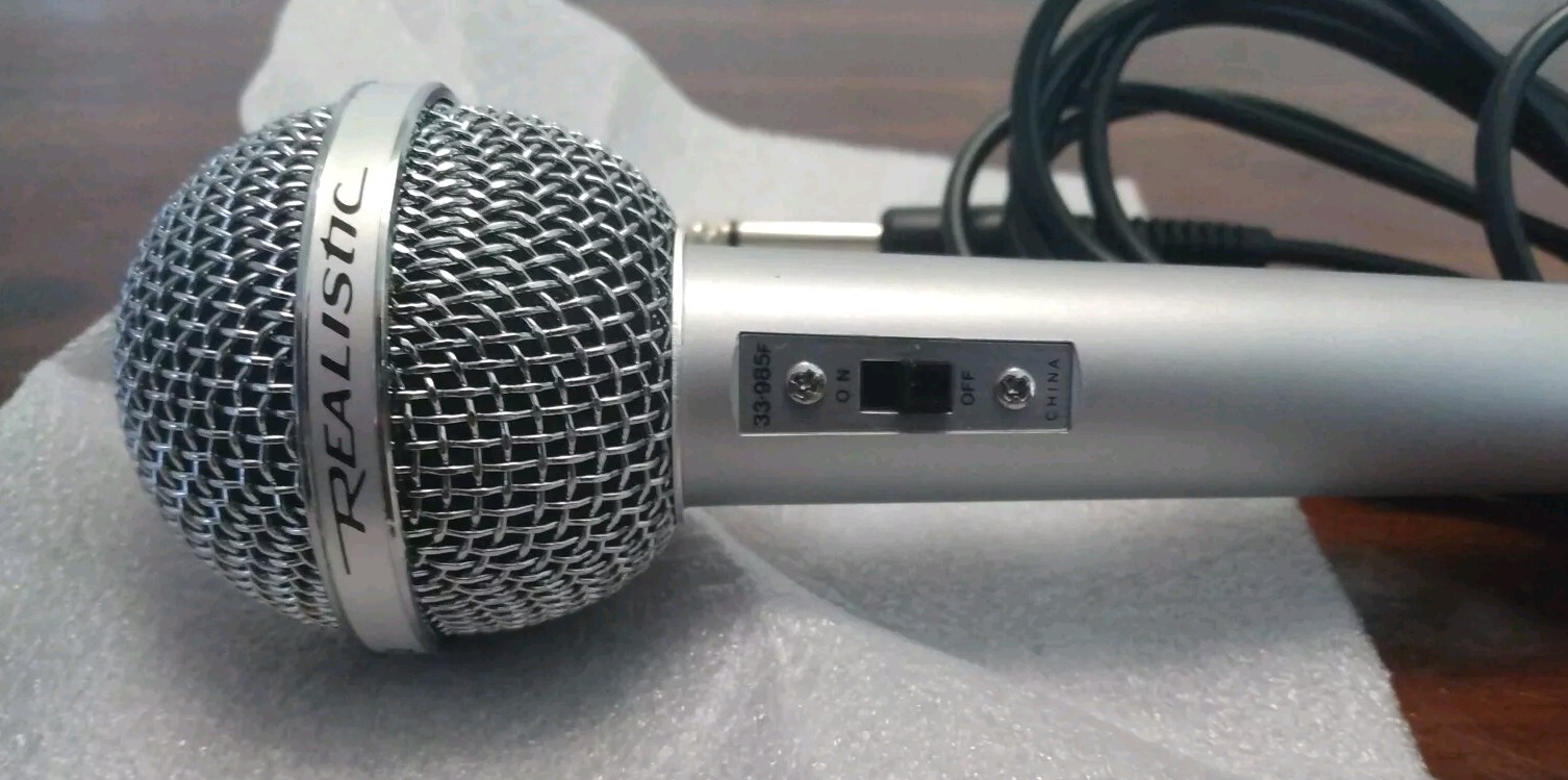 The Realistic Highball-2 Omnidirectional Mic. Low Imp. 600 OHMS (Open Box)
