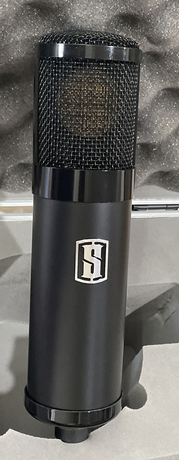 Slate Digital ML-1 Large Diaphragm Microphone – Matte Black