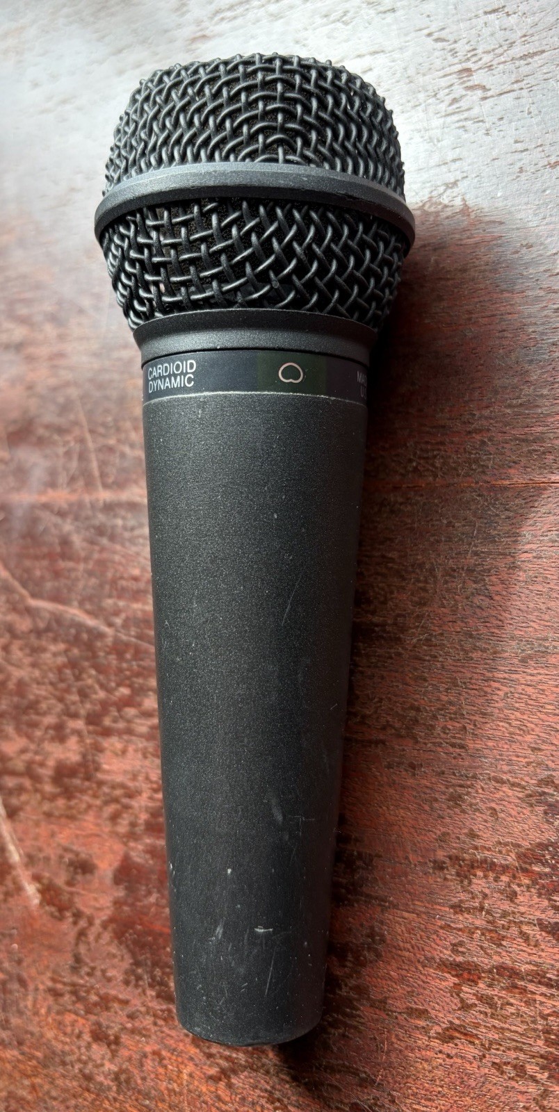 Peavey PVM 38 Dynamic Microphone