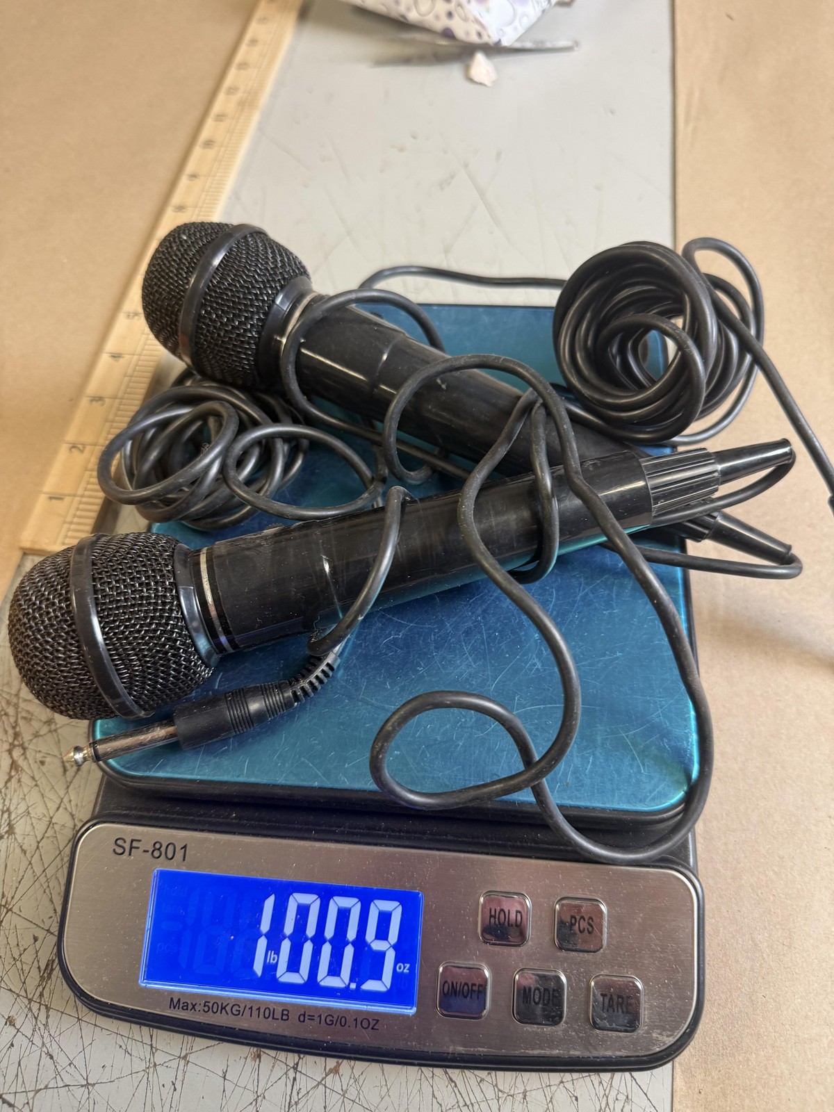 Wired Dynamic Microphones Lot Of 2 Handheld Black 1/4in TS On Off Pair 34068