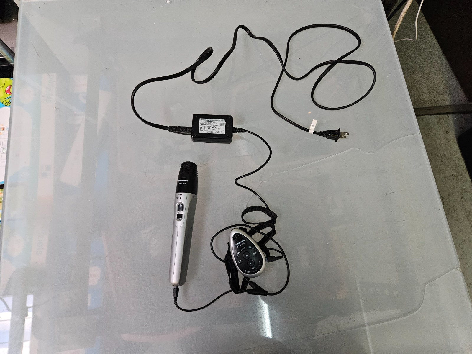 PANASONIC WX-LT350 WX-LT150 Infrared Wireless Microphone With Charger