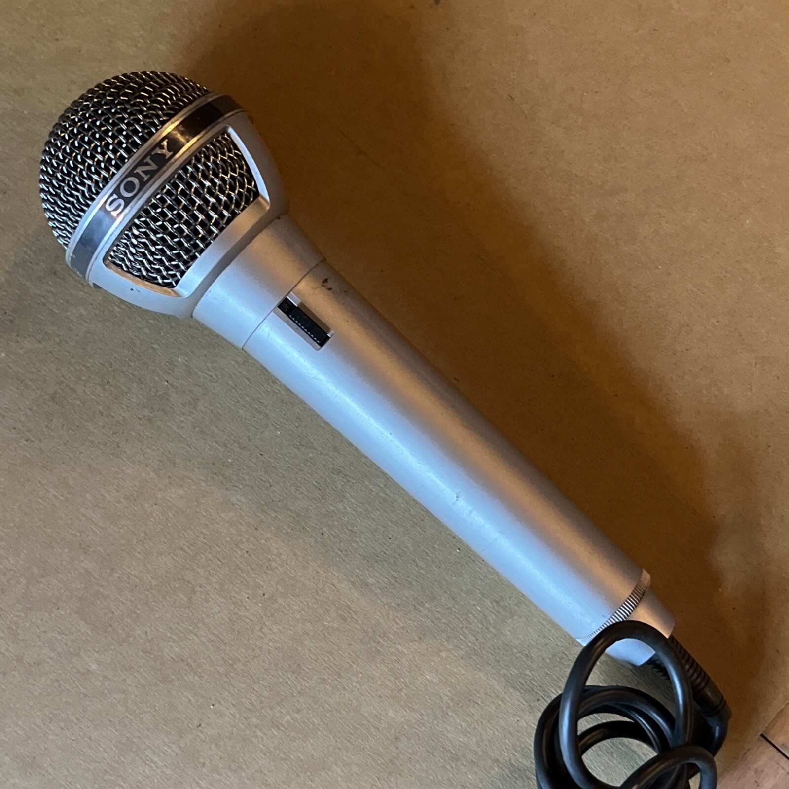 Sony Dynamic Microphone Model F-320A