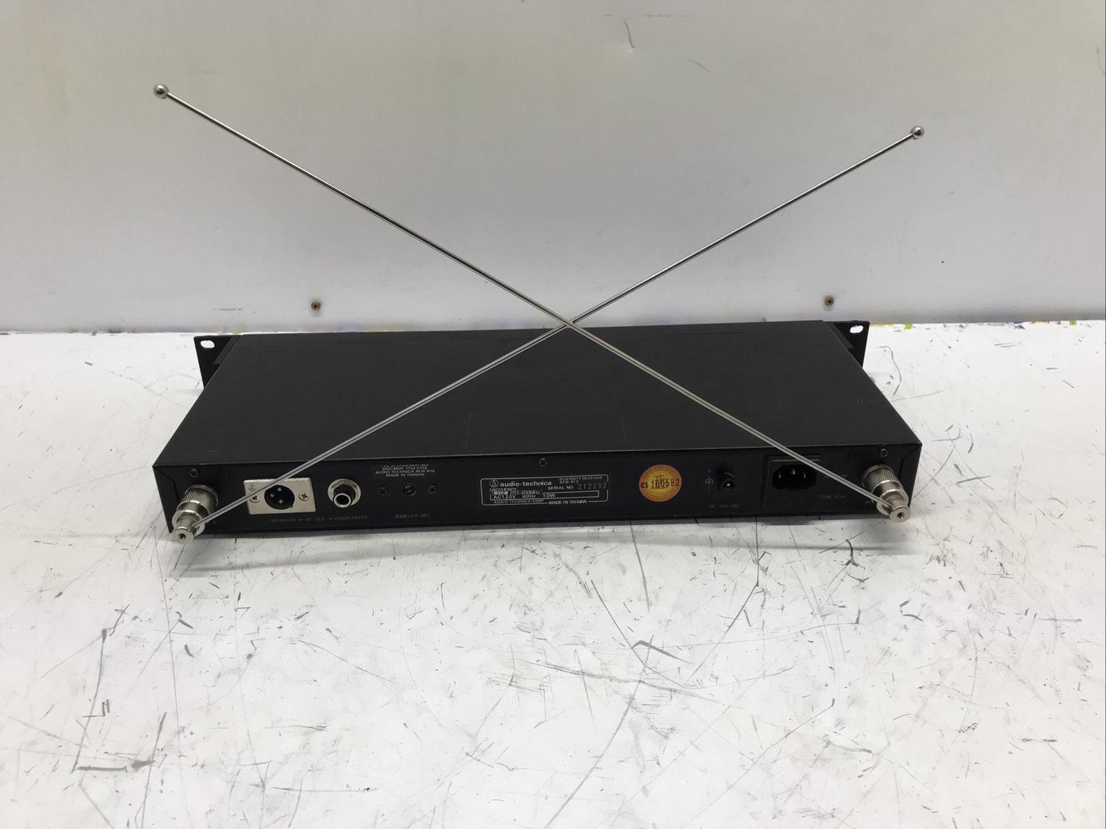 Audio-Technica ATW-R10 Wireless Microphone Diversity Receiver