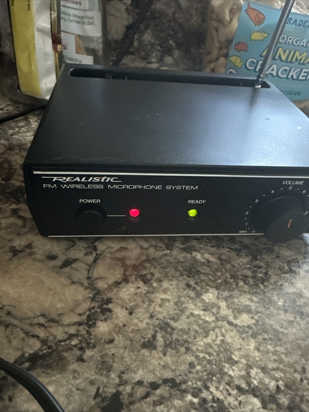 REALISTIC FM WIRELESS MICROPHONE SYSTEM MODEL 32-1221R