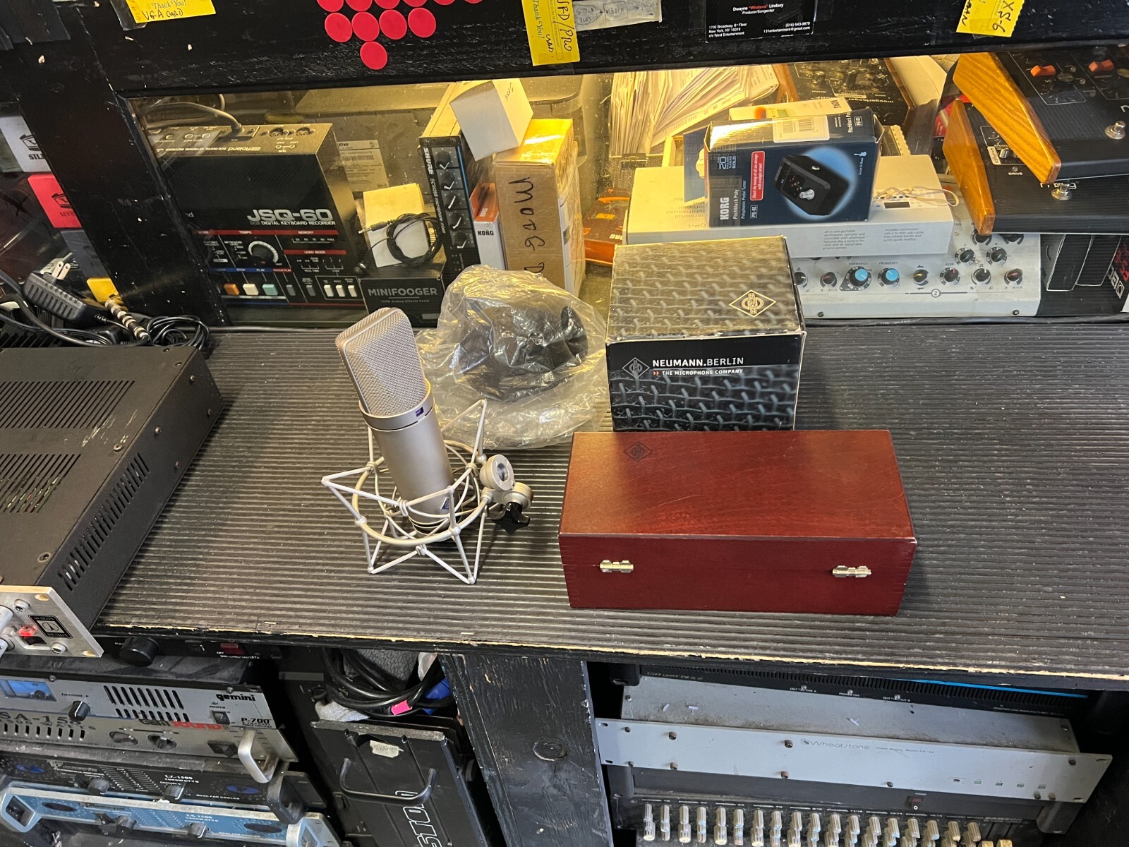 Neumann U87Ai Studio Mic Microphone w/Box Shockmount/Filter MINT ARMENS