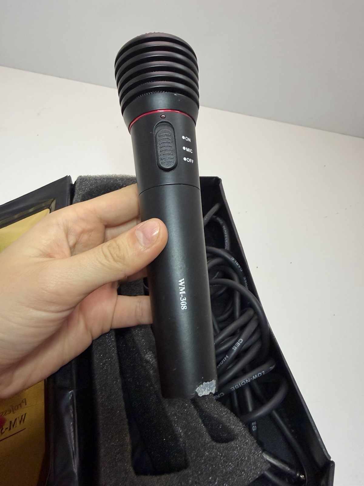 WM-308 Wireless Handheld Microphone Set Receiver Cable Case