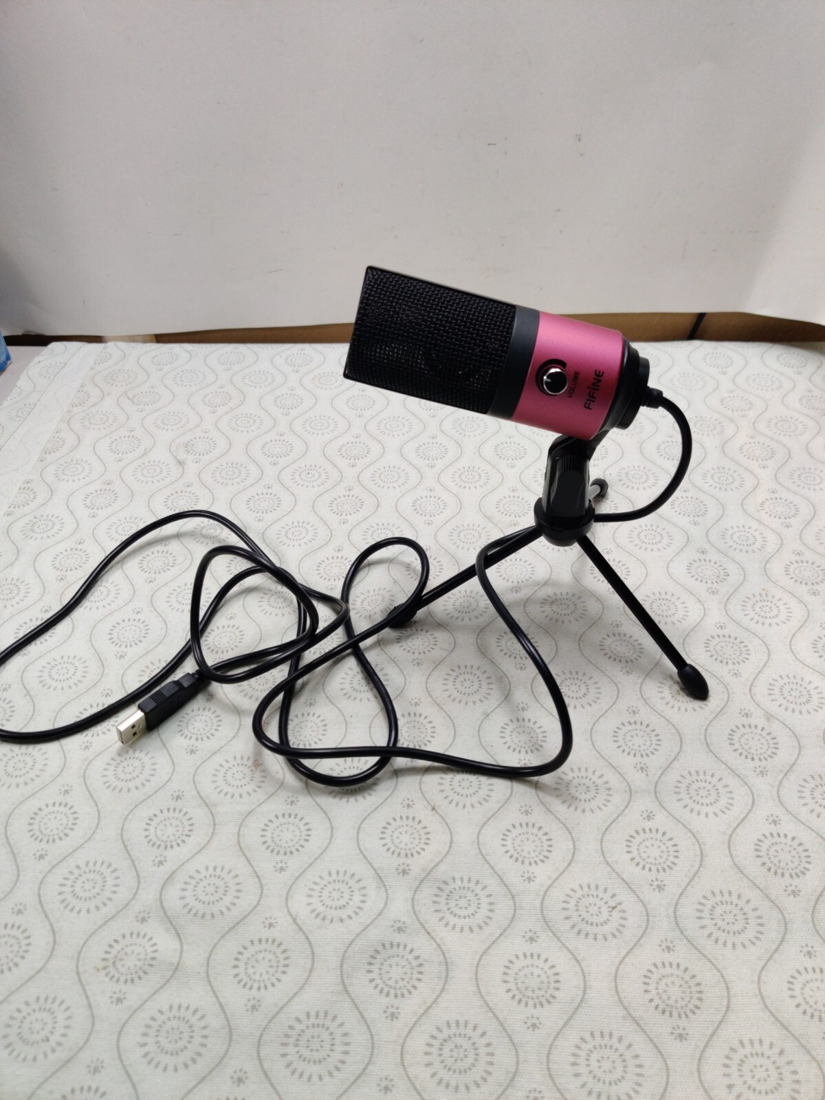USB MIC Fifine Desktop Condenser Microphone For YouTube Videos Live Broadcast