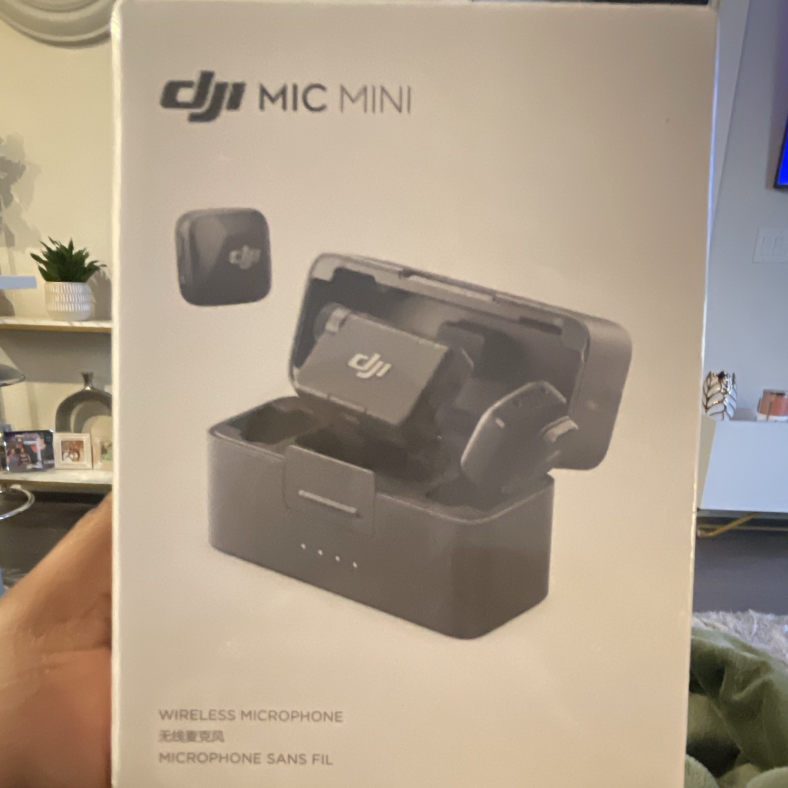 DJI Mic Mini Wireless Mic System 2 TX 1 RX Case Dual Channel ANC Black