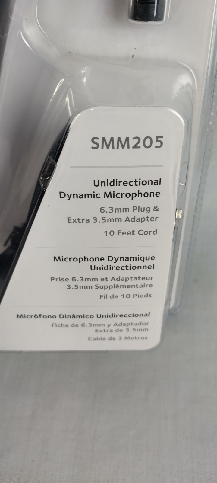 Singing Machine SMM-205 Unidirectional Dynamic Karaoke Microphone Plug In