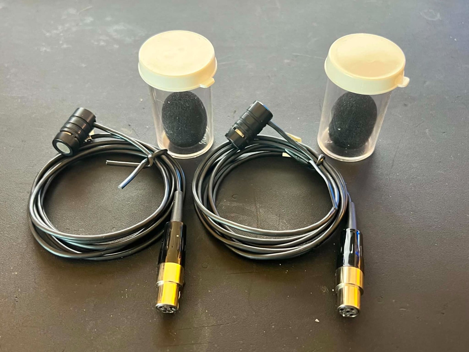 Shure WL184 Microphones, 1 pair
