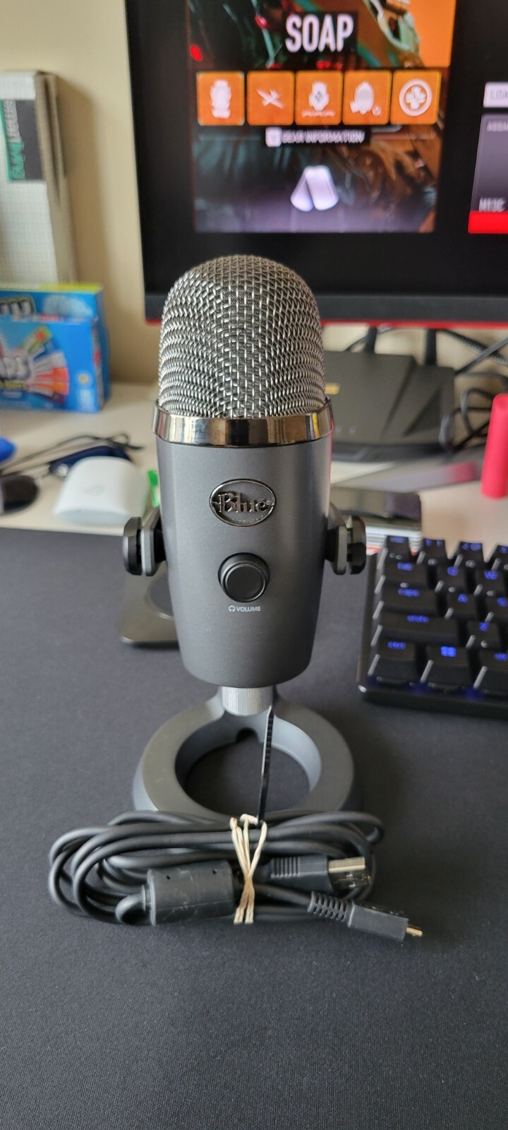 Logitech Yeti nano Condenser Cardioid Microphone – Blackout