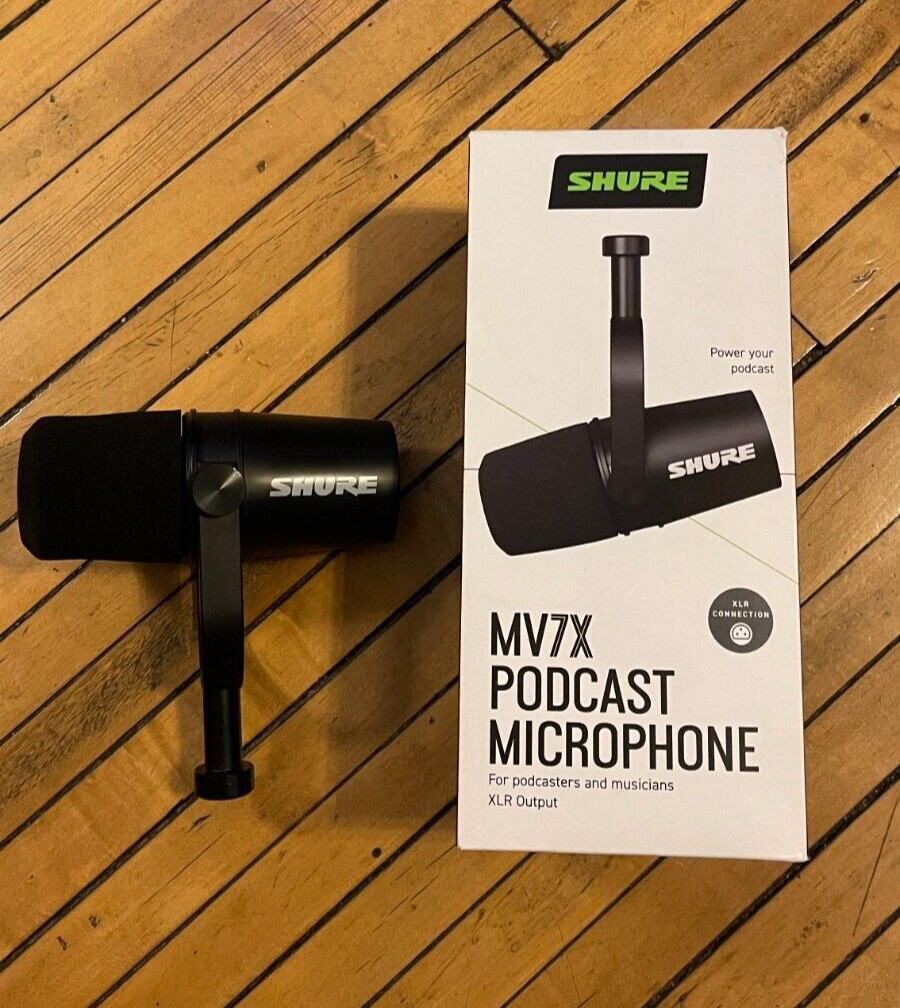 Shure MV7X XLR Podcast Dynamic Microphone – Black – Barely Used