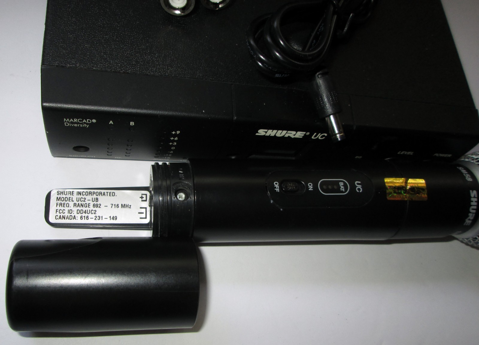 SHURE UC4-UB, UC2-UB SM58 Wireless Handheld Microphone & Receiver