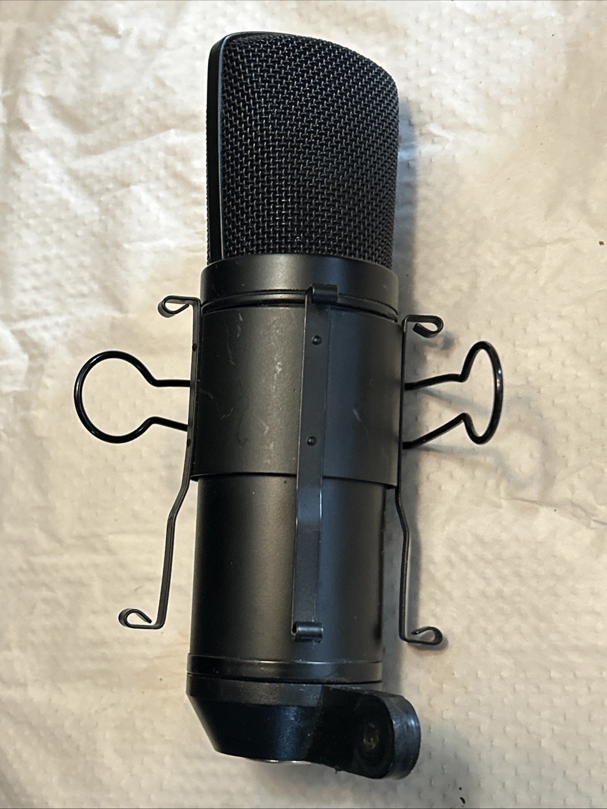 MCA SP1 Black Condenser Microphone With Rotating Mount Attachment