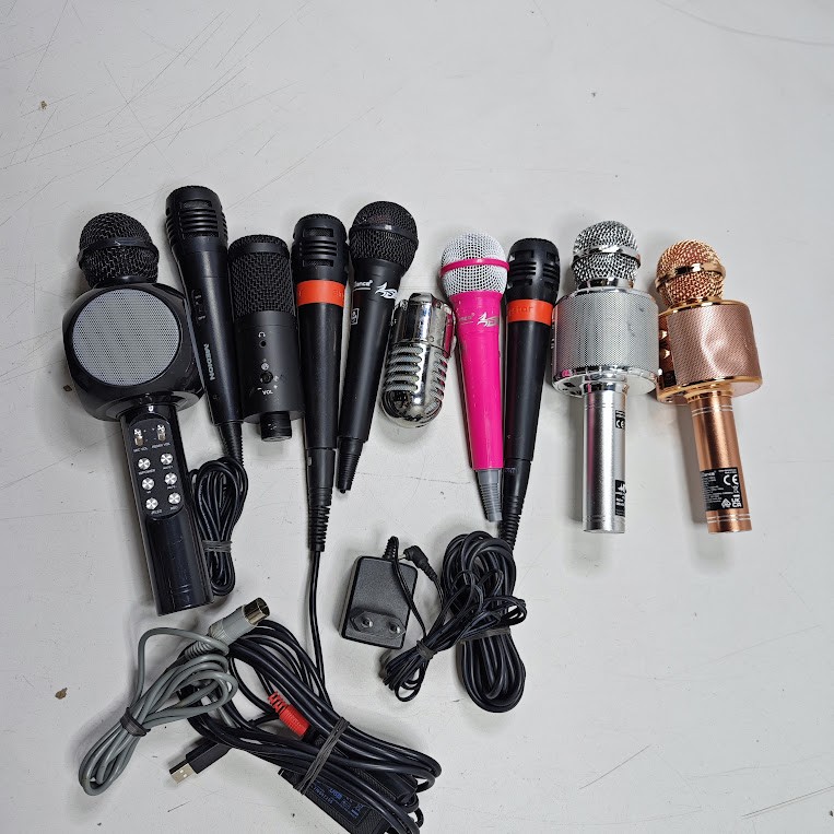 Lot of 10 Assorted Microphones – Untested, Various Models & Colors, Used