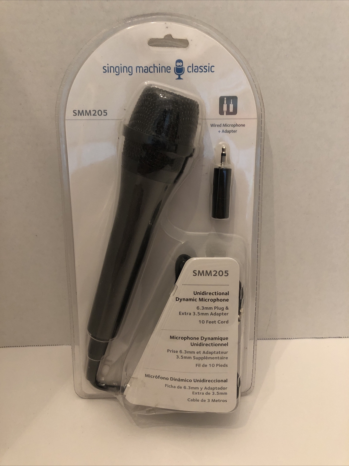 Singing Machine SMM-205 Unidirectional Dynamic Microphone with 10 Ft. CordBla…