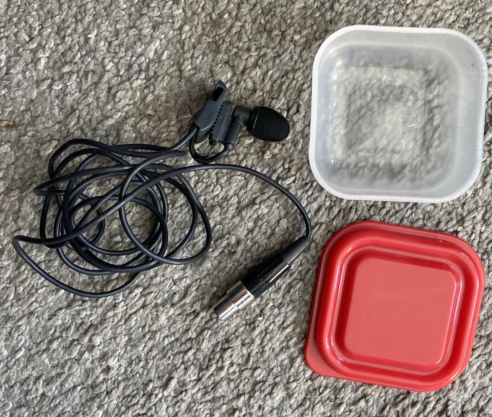 Sennheiser ME104 Lavalier Microphone, Lectrosonics Wiring, Black, Used
