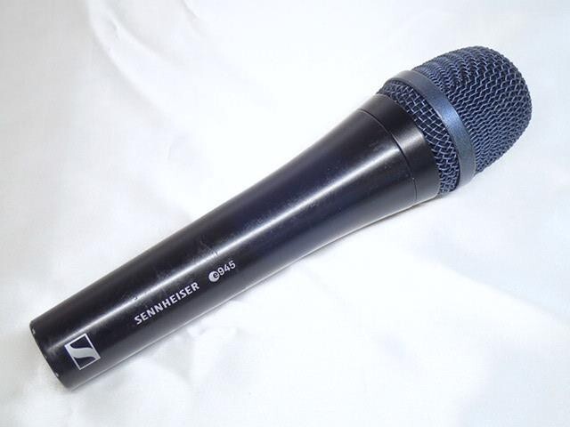 SENNHEISER E945 Dynamic Handheld Microphone XLR Supercardioid Vocal Mic