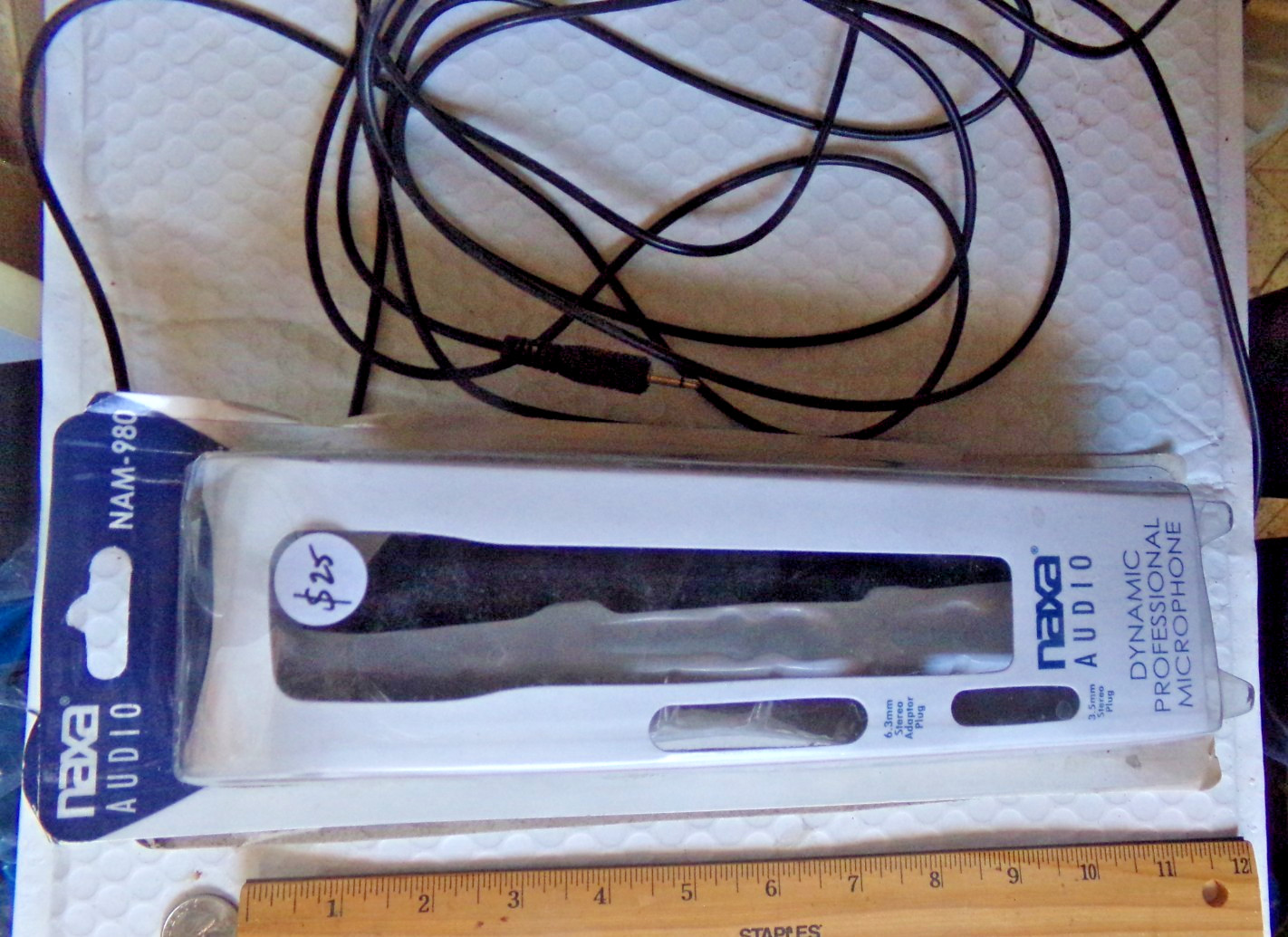 Naxa NAM-980 Wired Dynamic Microphone