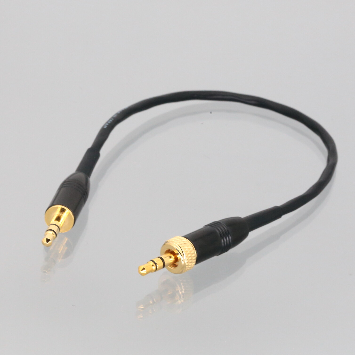 Mini-Jack 3.5mm 1/8″ Stereo Locking Cable L2B2AT for Sony Sennheiser Microphone