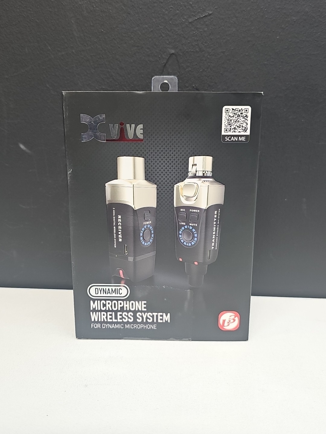 Xvive U3 Dynamic Microphone Wireless System XLR Transmitter Receiver 2.4GHz