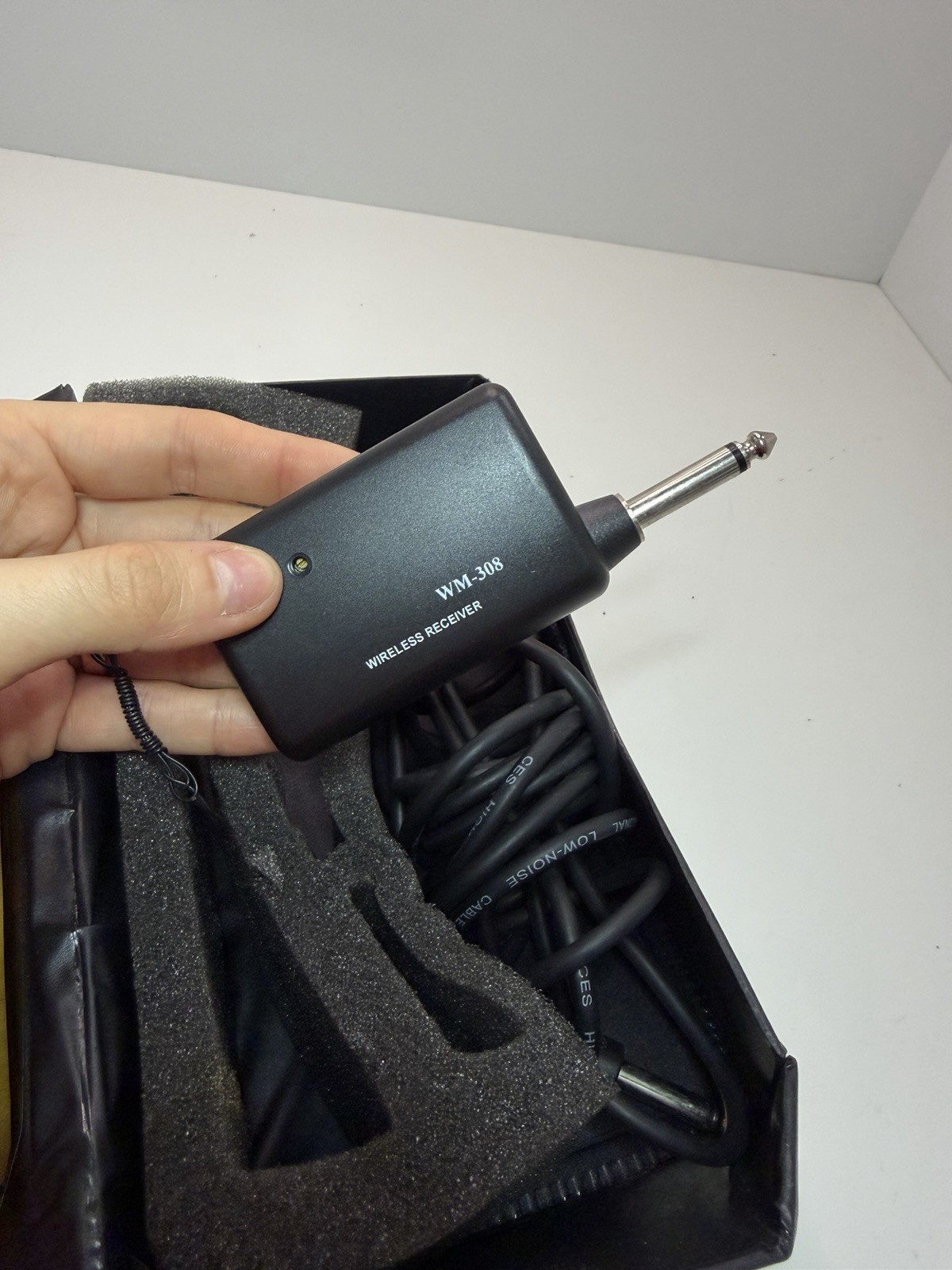 WM-308 Wireless Handheld Microphone Set Receiver Cable Case