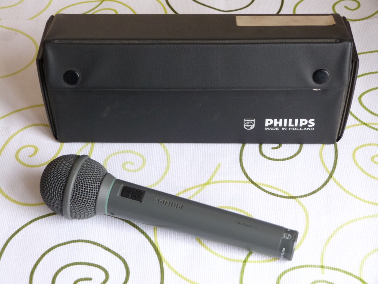 Philips LBB9510 Vocal Condenser microphone