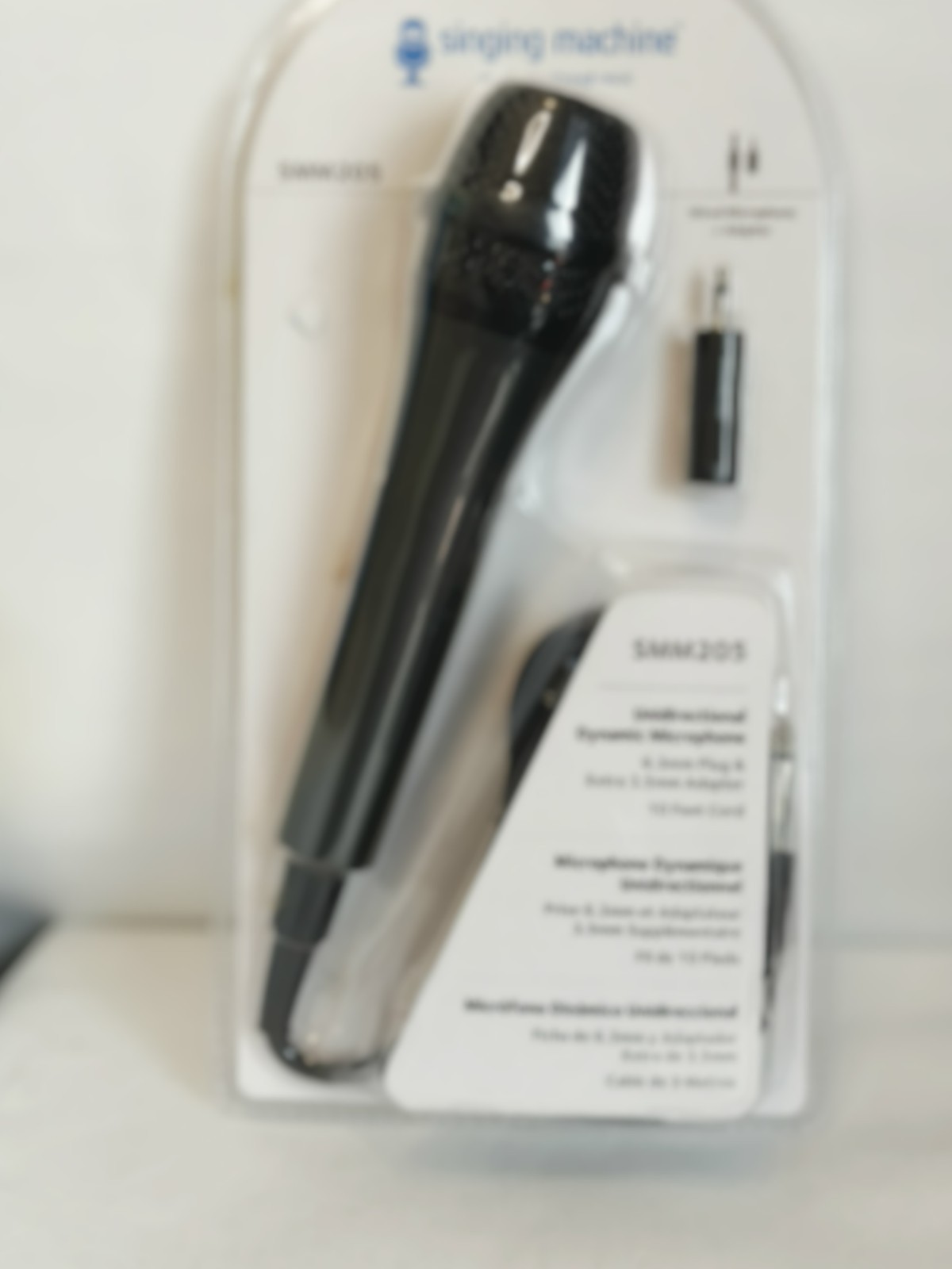 Singing Machine SMM205 Unidirectional Wired Dynamic Microphone. New. sealed