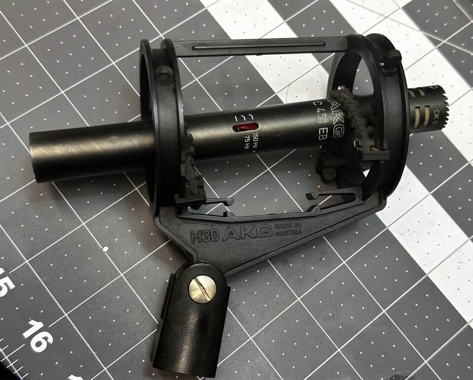 AKG C451 EB with CK3 capsule and ALG H30 shock mount