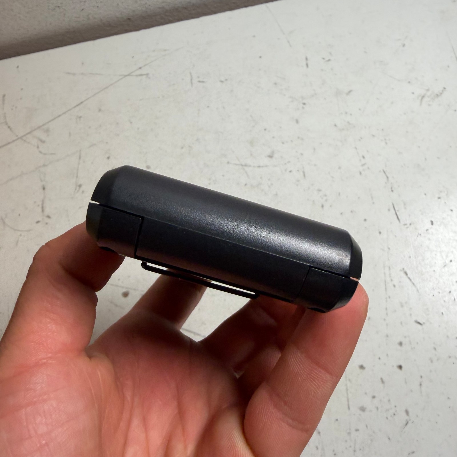 Shure PG1 M7 Black Portable Wireless 662-674 MHz UHF Bodypack RF Transmitter