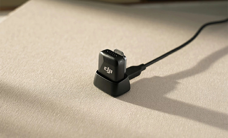 DJI Mic Mini wireless lavalier microphone for iPhone Bluetooth black