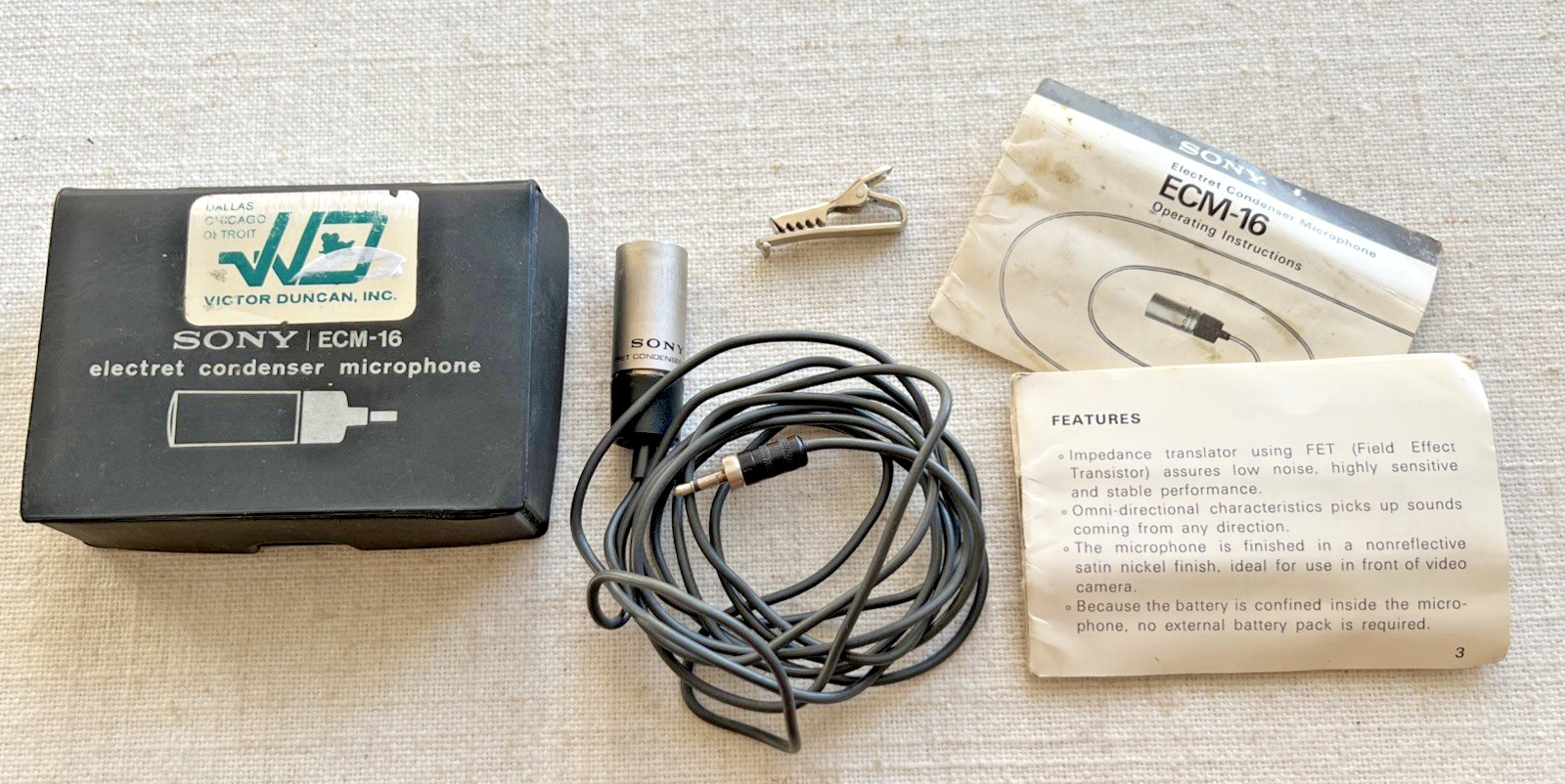 Sony ECM-16 Electret Condenser Microphone with Box and Lapel Clip