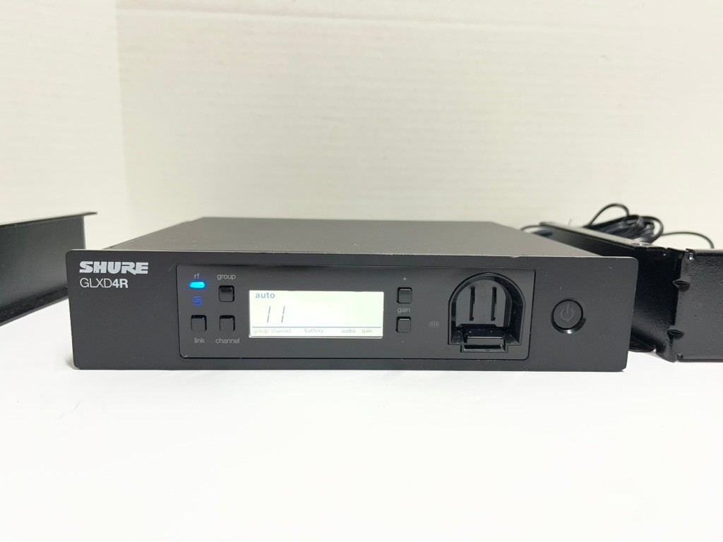Shure GLXD4R Wireless Rack Mount Microphone Receiver 2400-2483.5 MHz power Suppl