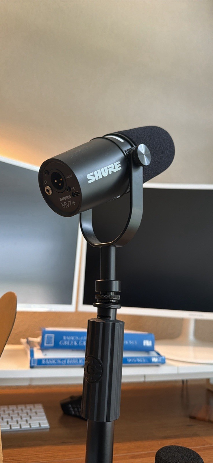 Shure MV7+ Dynamic USB/XLR Cardioid Podcast Microphone, Black w/ Desktop Stand